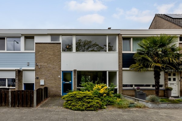 Onder bod: Dokter de Ramlaan 26, 4624 VL Bergen op Zoom